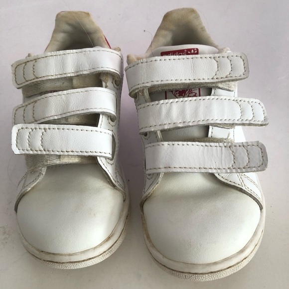 Adidas Stan Smith Kids White and Pink Sneakers - some wear bUt they are white - Picture 5 of 10